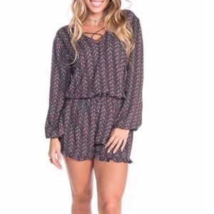 Izzy & Lola Canyon Sparrow romper 2